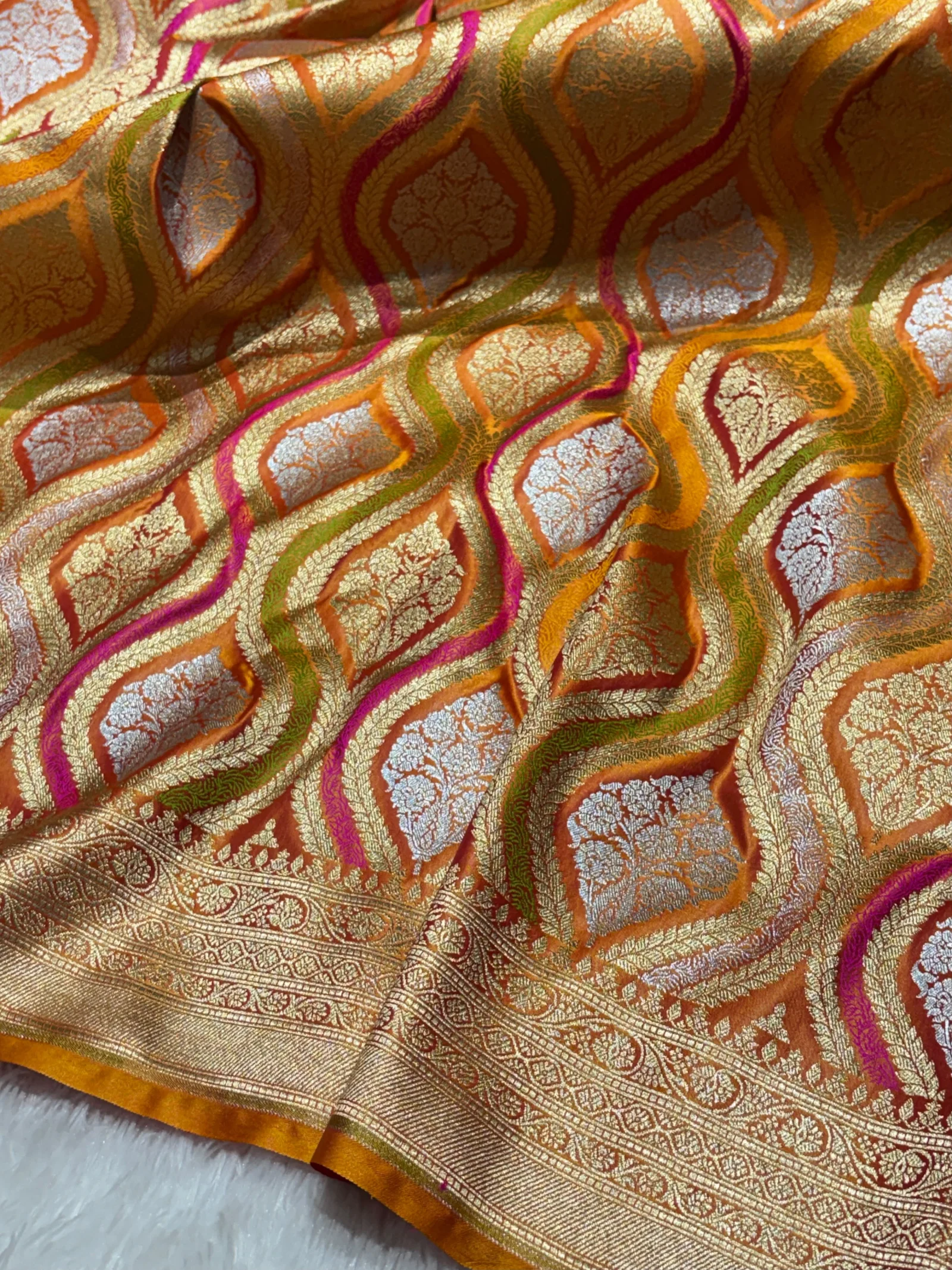 Beige Brown Banarasi Silk Masru Benarasi saree with embroidered border